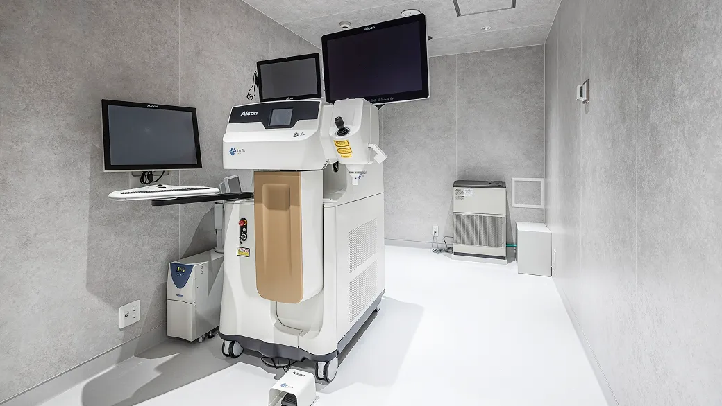 レーザー室の画像