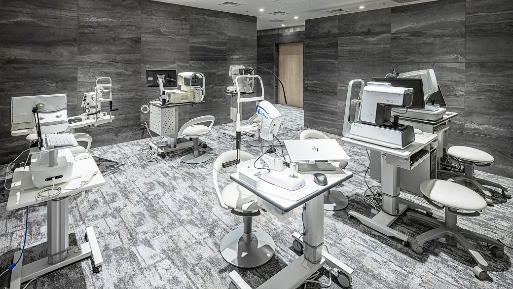 検査室：明室の画像